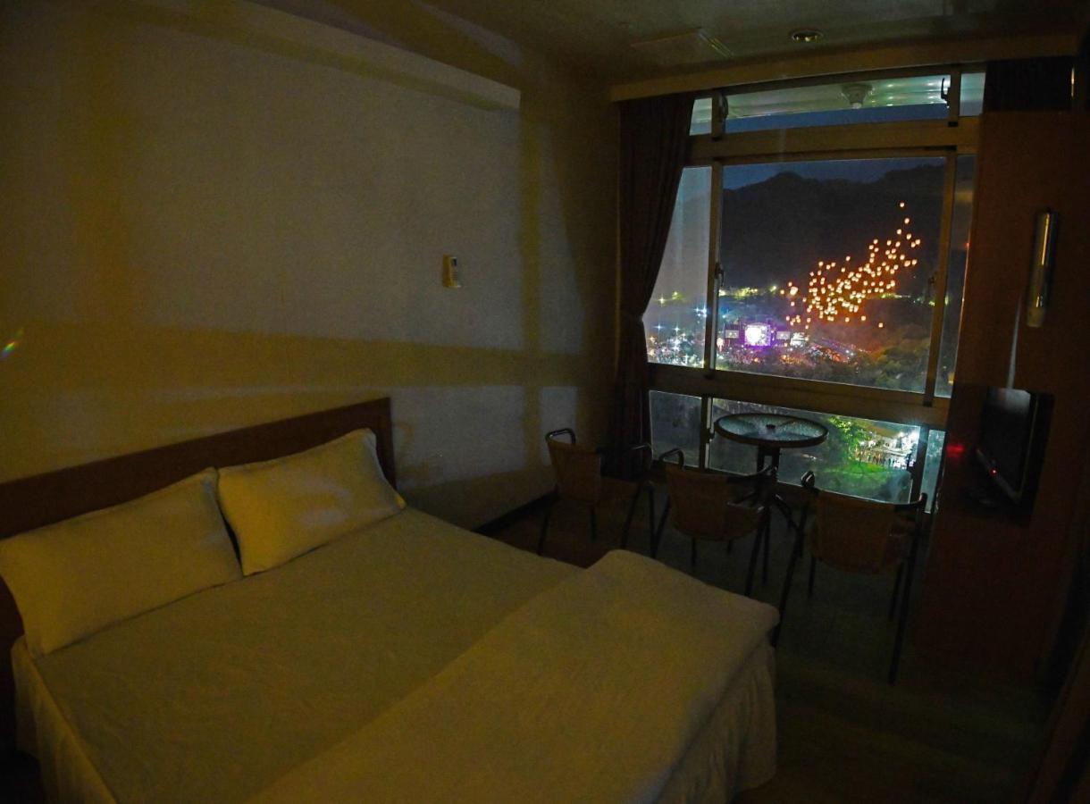 Very Happy Homestay Пинси Экстерьер фото